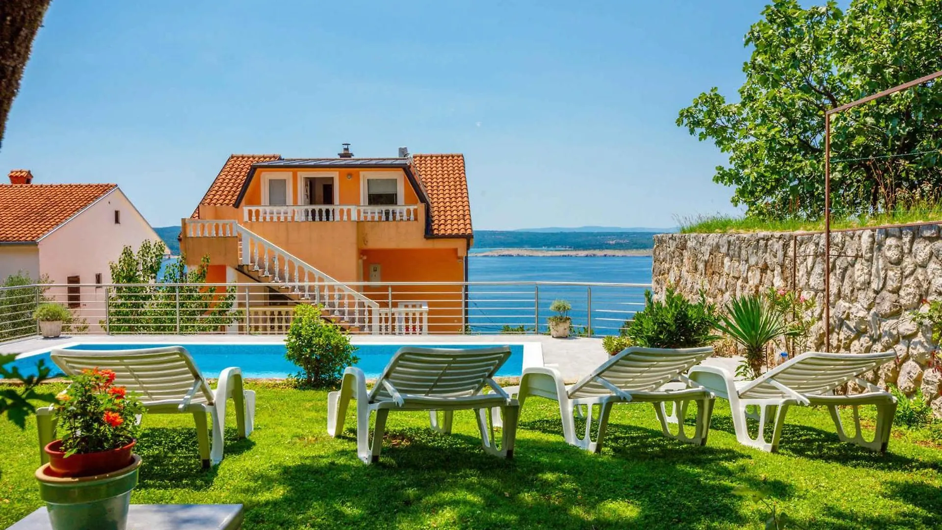 Apartment In Dramalj 41655